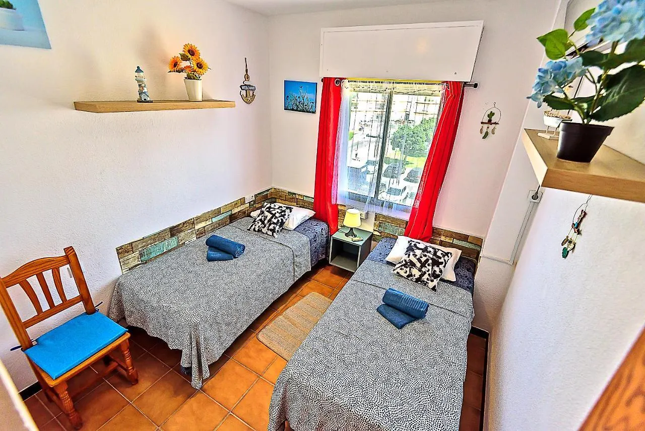 Ocean View Beach Apartment With Pool & Balconies El Puerto de Santa Maria Spain