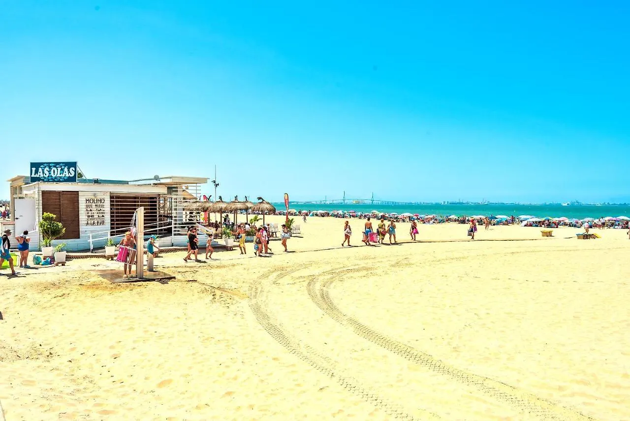 Ocean View Beach Apartment With Pool & Balconies El Puerto de Santa Maria Spain