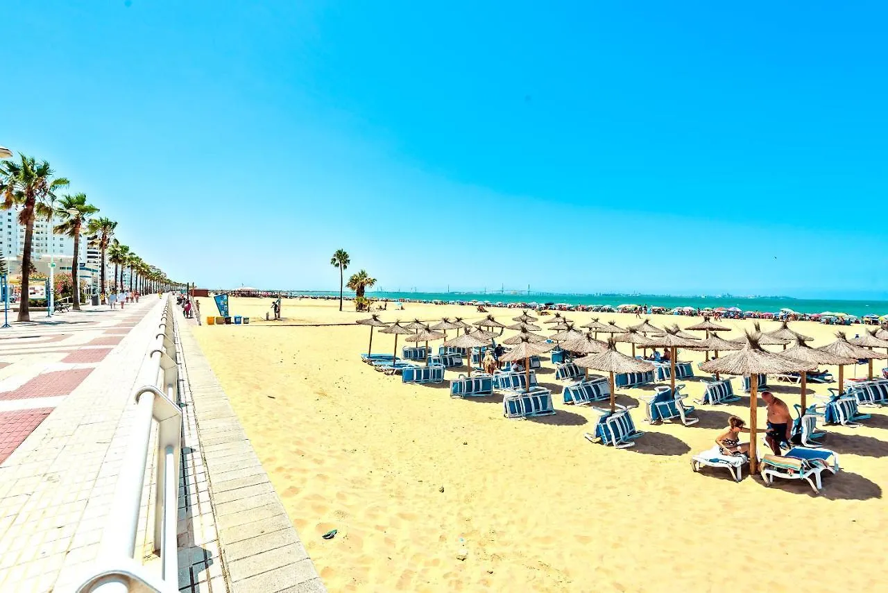 Ocean View Beach Apartment With Pool & Balconies El Puerto de Santa Maria Spain